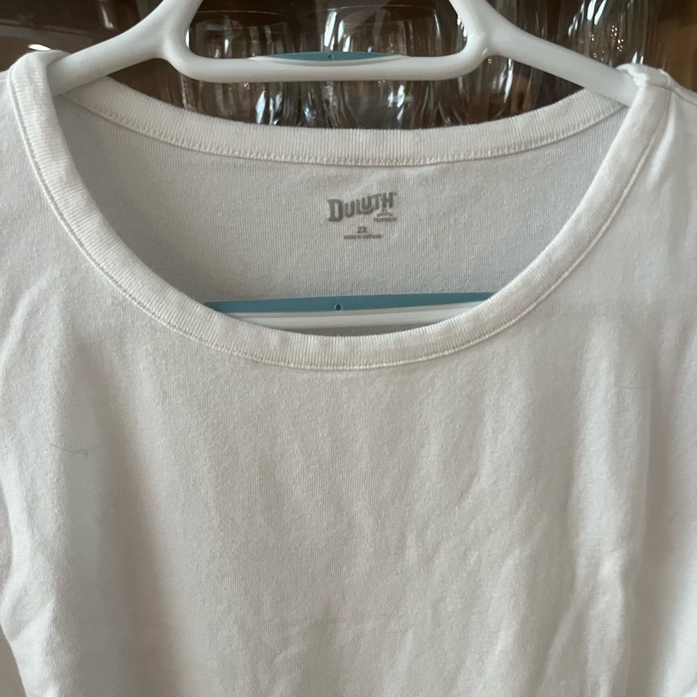 Duluth Trading Co White Sleeveless Tank Top